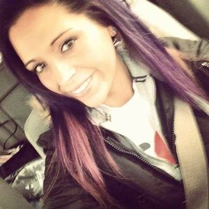 Meet your Posher, Nicole